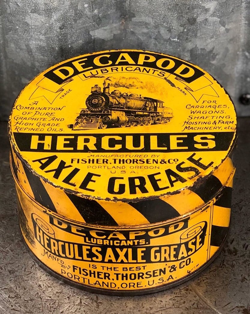 Stunningly Decorative US Vintage Motor Oil Cans, Gas and Grease Cans