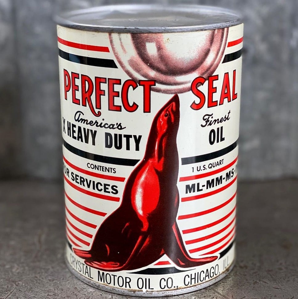 Stunningly Decorative US Vintage Motor Oil Cans, Gas and Grease Cans