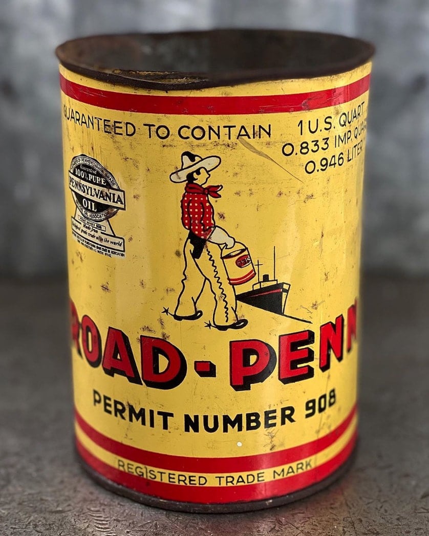 US Vintage Motor Oil Cans